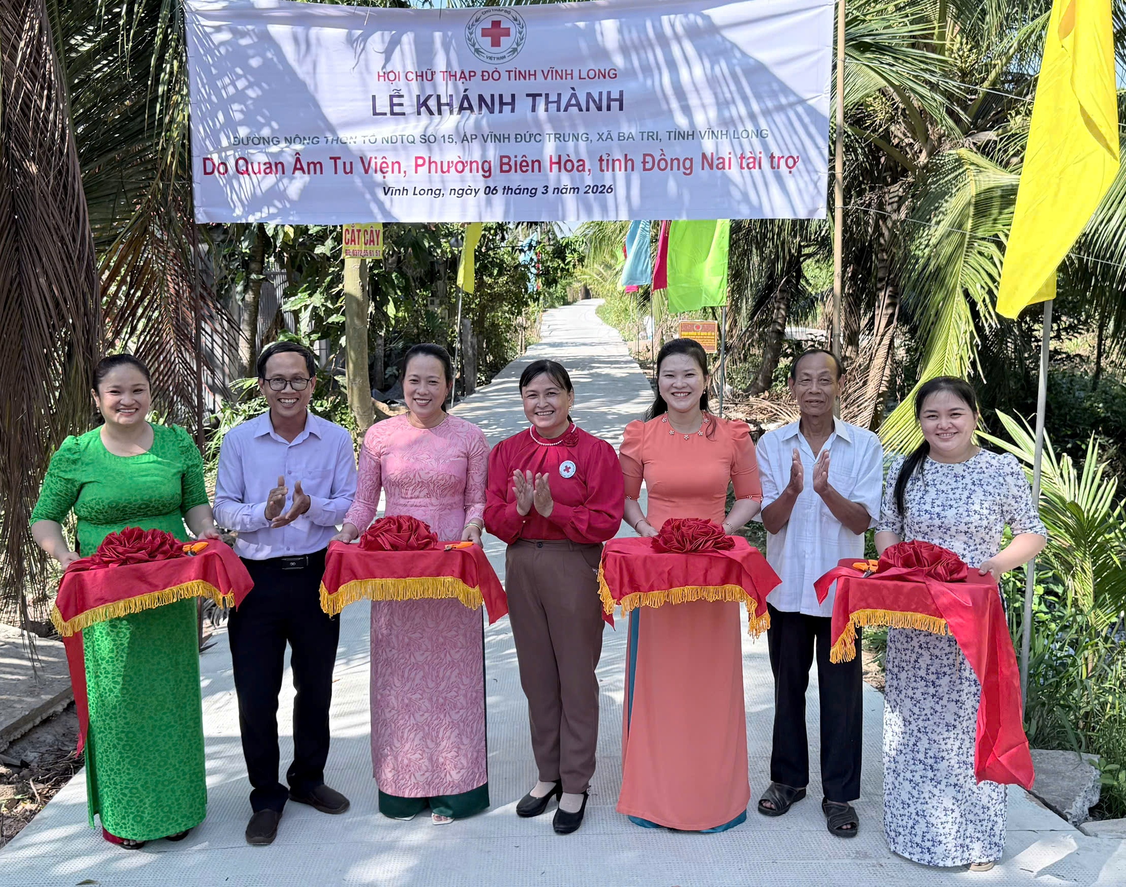 Xã Ba Tri khánh thành đường tổ NDTQ số 15
