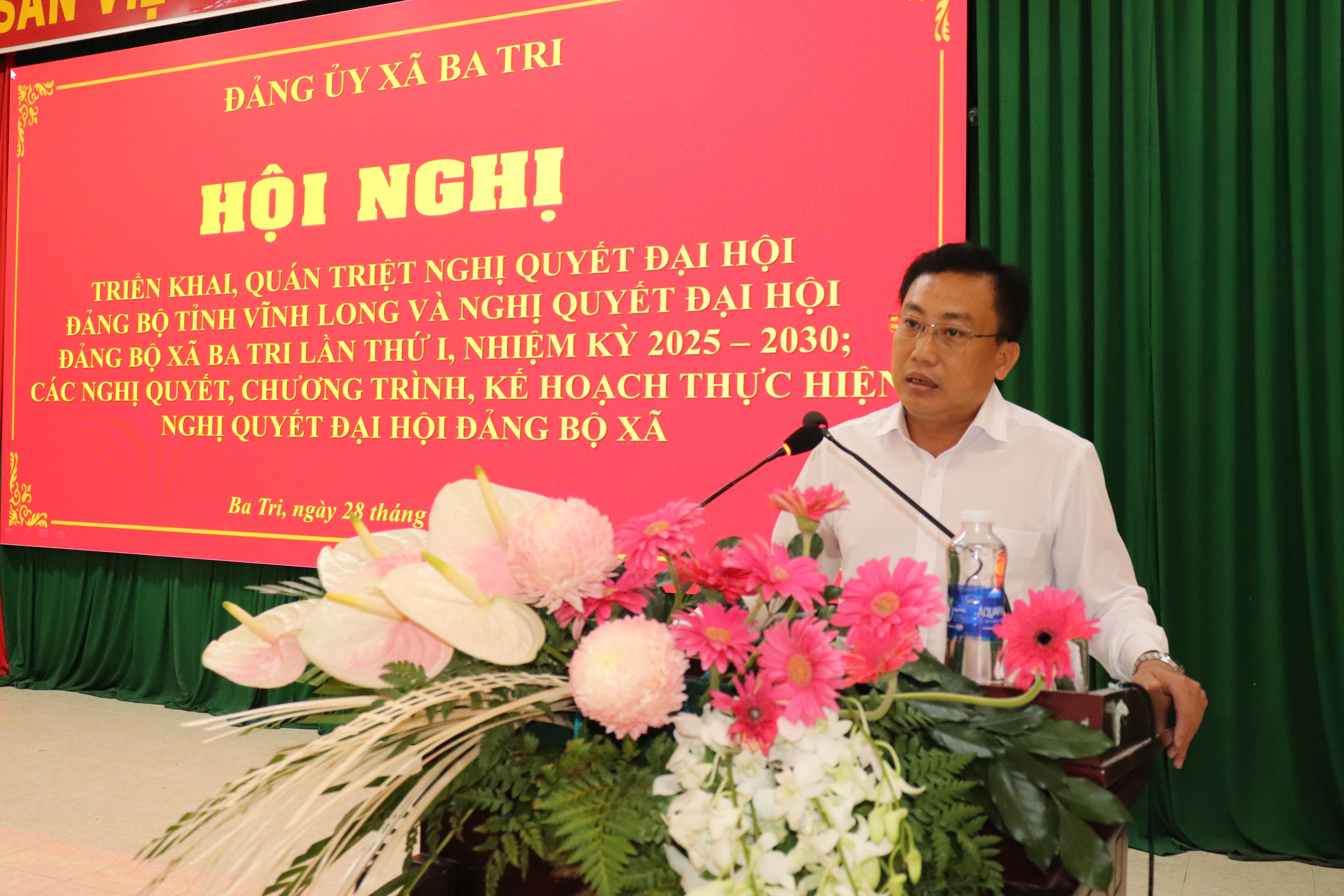 Thông tin nhanh kết quả Hội nghị lần thứ 13 Ban Chấp hành Trung ương Đảng khóa XIII; kết quả Đại hội Đảng bộ tỉnh Vĩnh Long gắn triển khai Nghị quyết Đảng bộ xã Ba Tri.