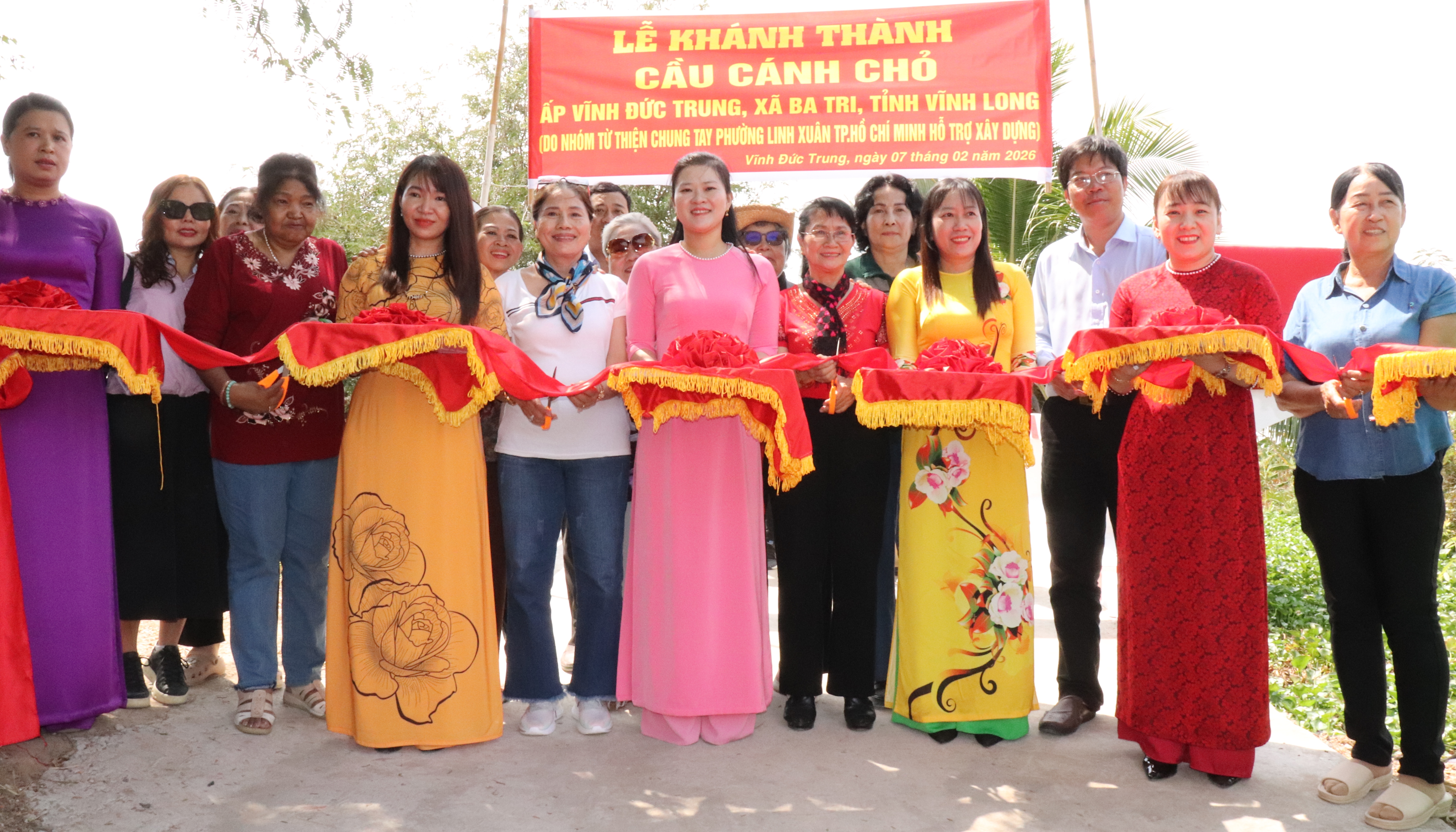 Khánh thành cầu giao thông nông thôn Cánh Chỏ, ấp Vĩnh Đức Trung, xã Ba Tri