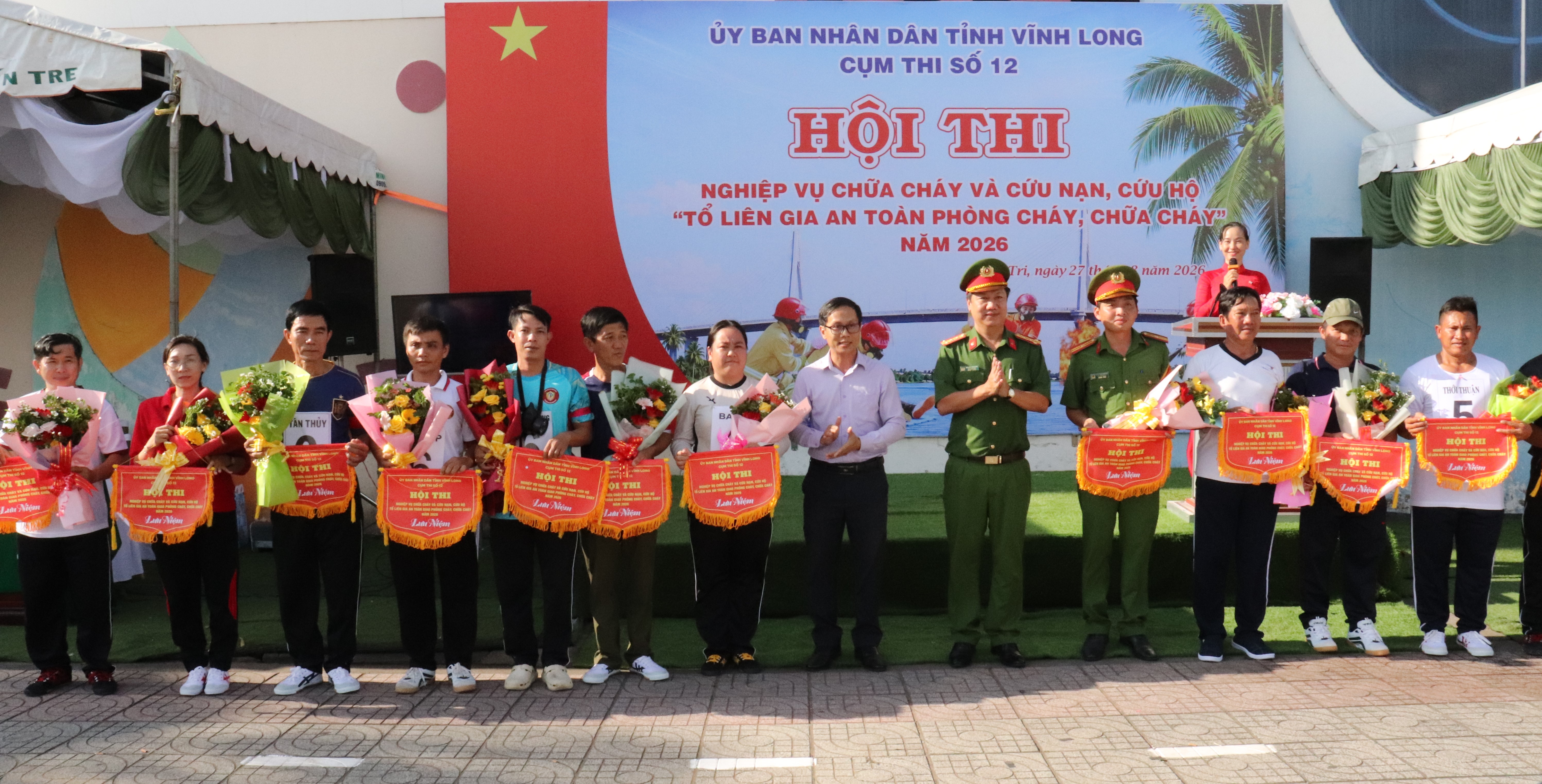 Ba Tri đăng cai tổ chức Hội thi nghiệp vụ chữa cháy và cứu nạn, cứu hộ “Tổ liên gia an toàn phòng cháy, chữa cháy” Cụm thi số 12 năm 2026