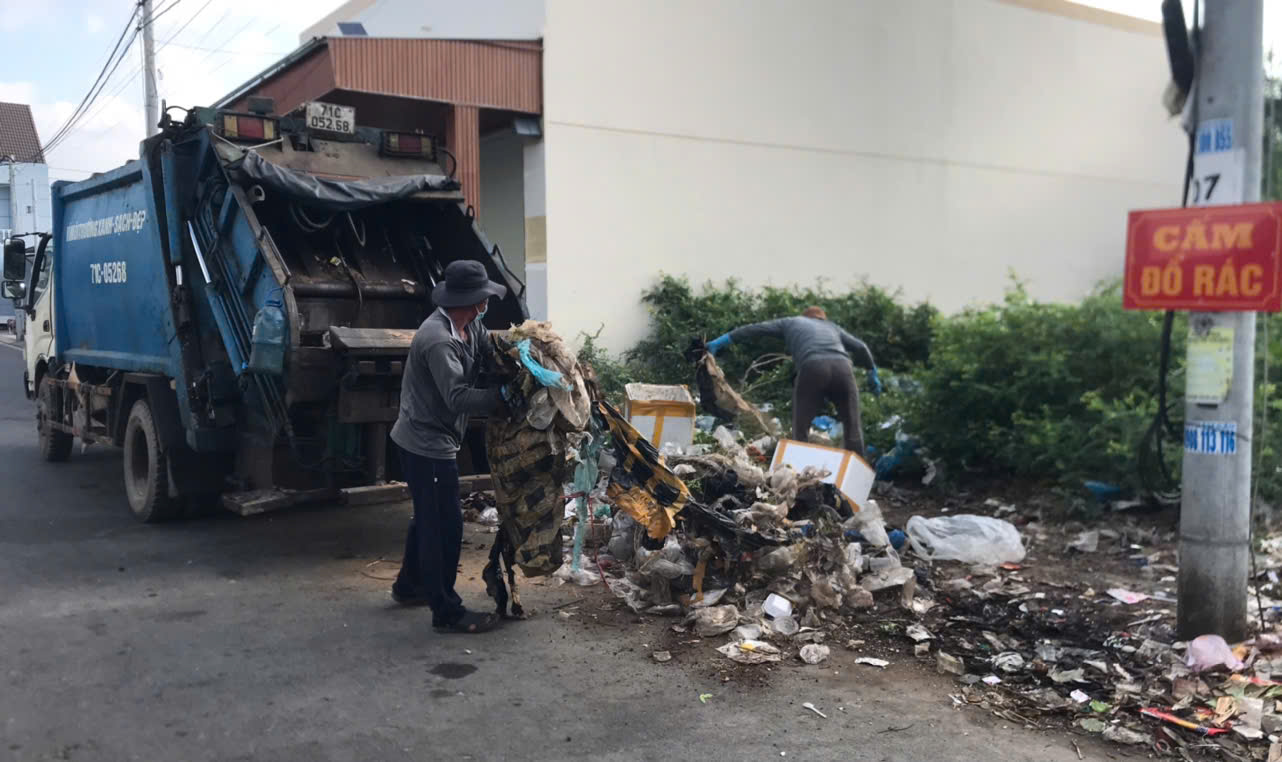 Xử lý dứt điểm các điểm đen về ô nhiễm rác