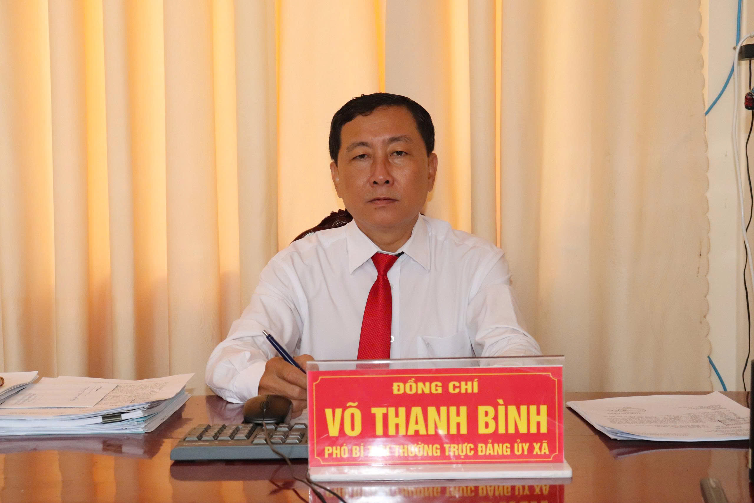 Phỏng vấn đồng chí Võ Thanh Bình - Phó Bí thư Thường trực Đảng ủy xã về những nhiệm vụ, giải pháp trọng tâm thực hiện Nghị quyết năm 2026